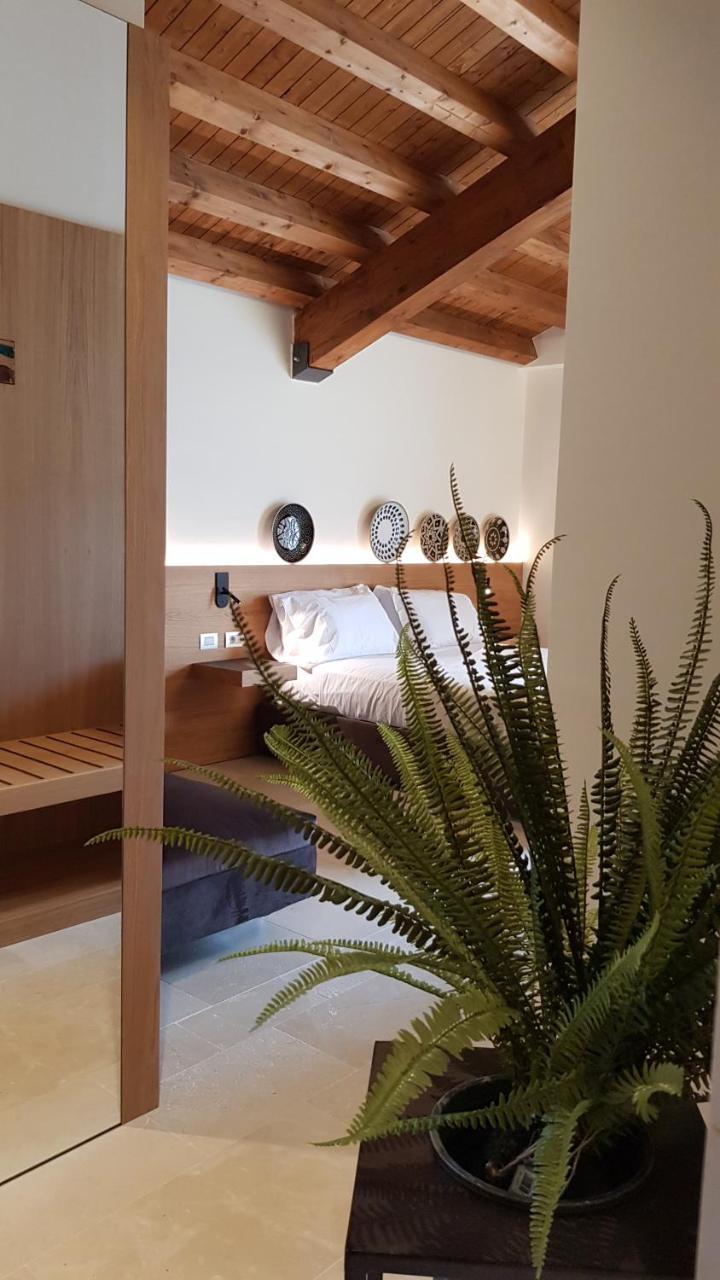 Borgo Giallonardo Wine Relais Realmonte Exteriör bild