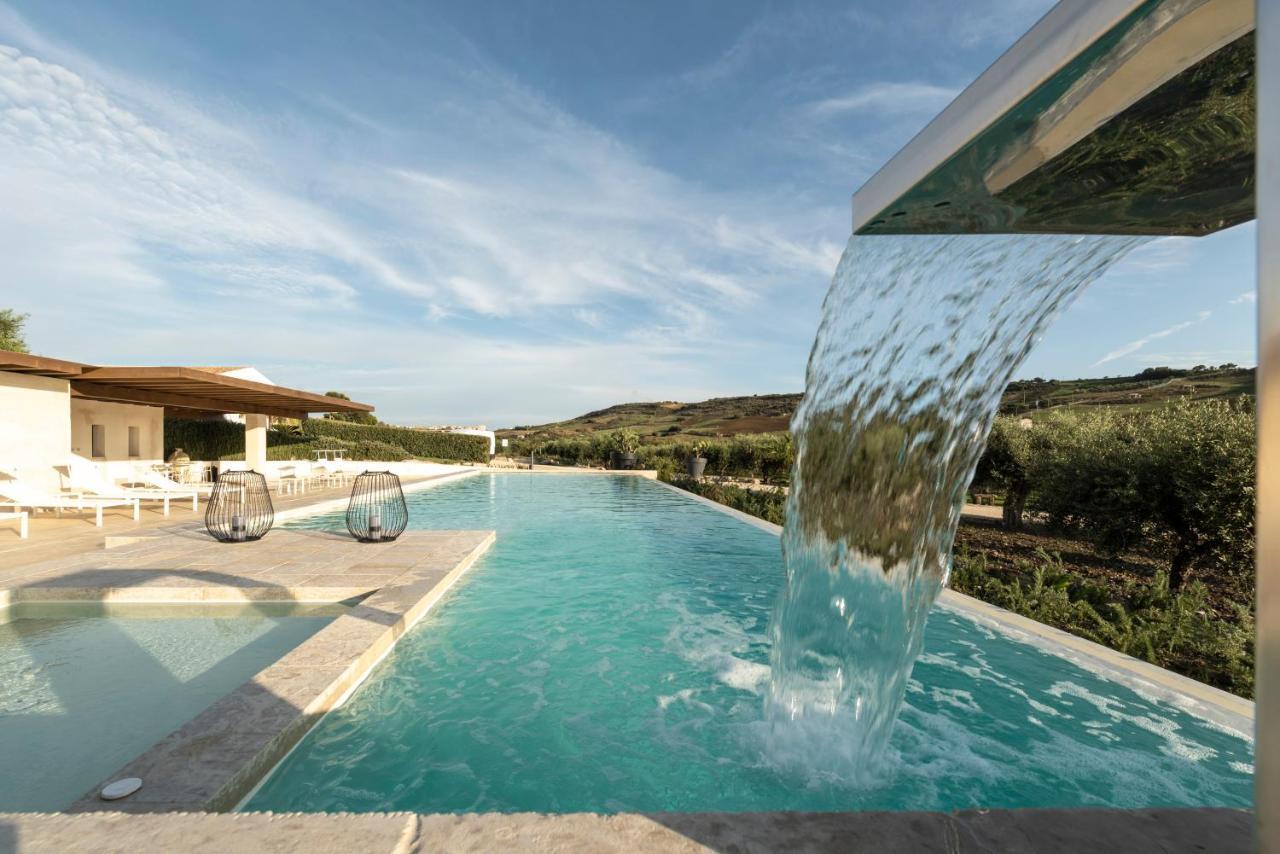 Borgo Giallonardo Wine Relais Realmonte Exteriör bild