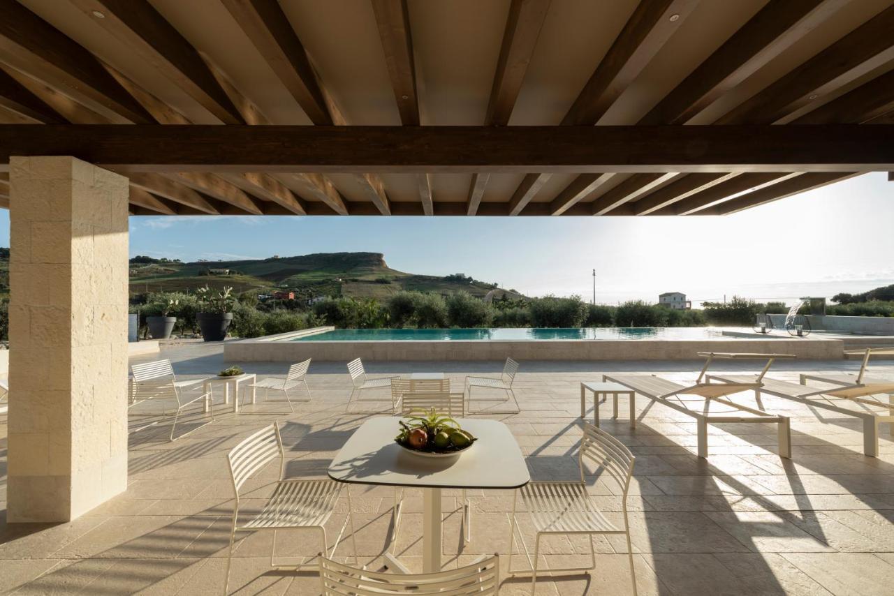 Borgo Giallonardo Wine Relais Realmonte Exteriör bild